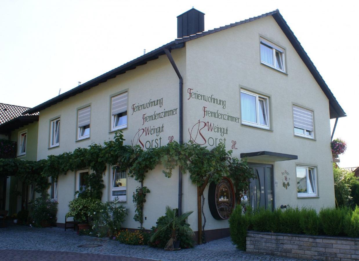 Weingut Und Gastehof Borst Nordheim am Main Exterior foto